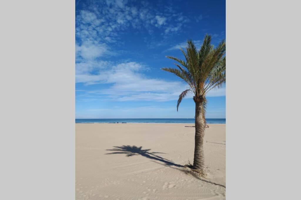 El Alema I. Apartamento De Diseno En Gandia.公寓 外观 照片